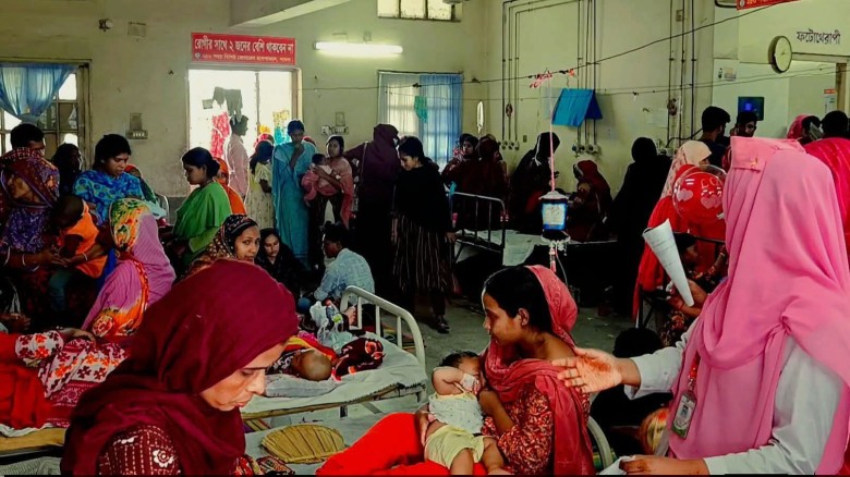 পাবনা জেনারেল হাসপাতালে ২৫ জন হাম আক্রান্ত রোগী ভর্তি, দুই শিশুর মৃত্যু।