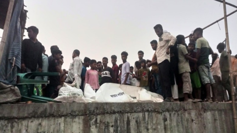 রায়গঞ্জের চান্দাইকোনা আন্ডারপাস এলাকায় বাসের চাপায় বৃদ্ধা নিহত