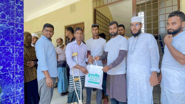 ঈদের আনন্দ ভাগাভাগি করে নিতে সুবিধাবঞ্চিত মানুষের পাশে তামরিন ফাউন্ডেশন