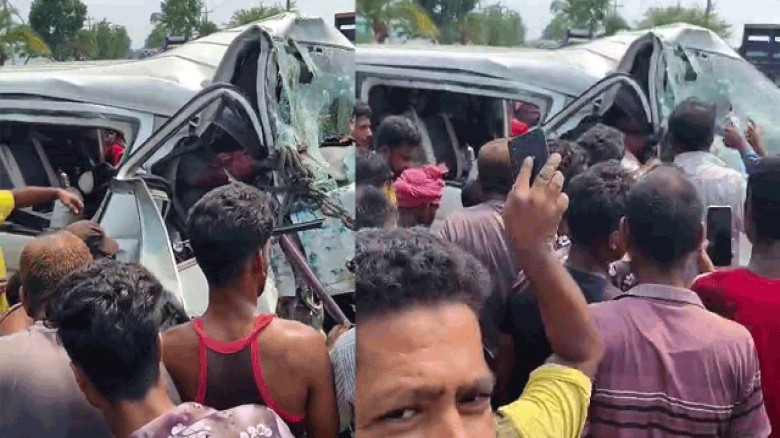 খুলনা-মোংলা মহাসড়কে দুই গাড়ির  মুখোমুখি সংঘর্ষ, আহত ১২