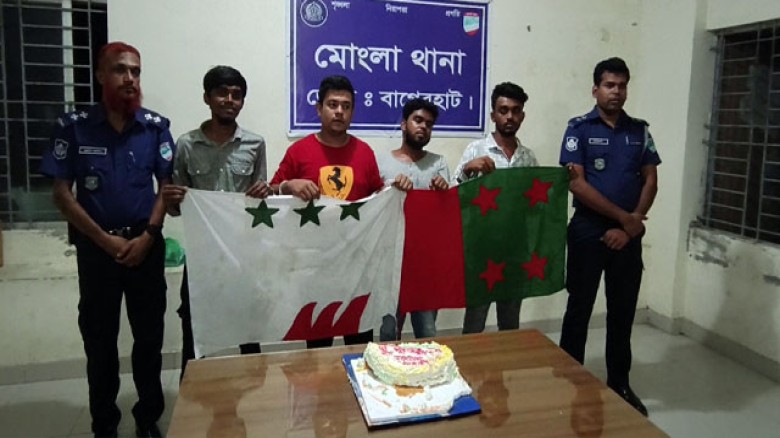 মোংলায় আ.লীগের প্রতিষ্ঠাবার্ষিকীর  পালন কালে যুবলীগ ও ছাত্রলীগের  ৪ নেতা কর্মী আটক
