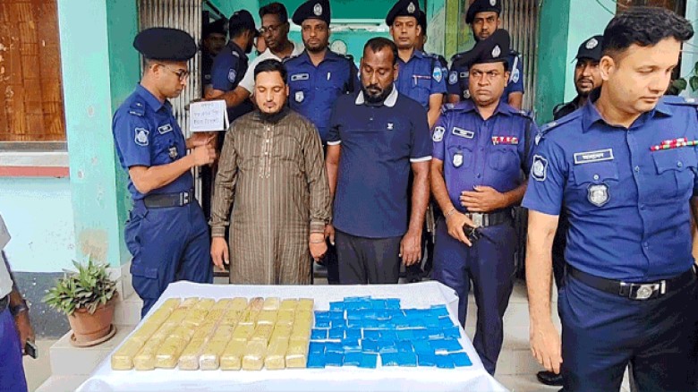 নোয়াখালীতে কোটি টাকার জিপে ৮০ হাজার ইয়াবা উদ্ধার, আটক ২