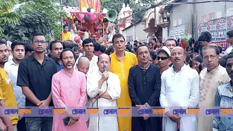 সিরাজগঞ্জ পৌর শহরের   রথযাত্রায়  প্রধান অতিথি ছিলেন,, ছাইদুর রহমান বাচ্চু
