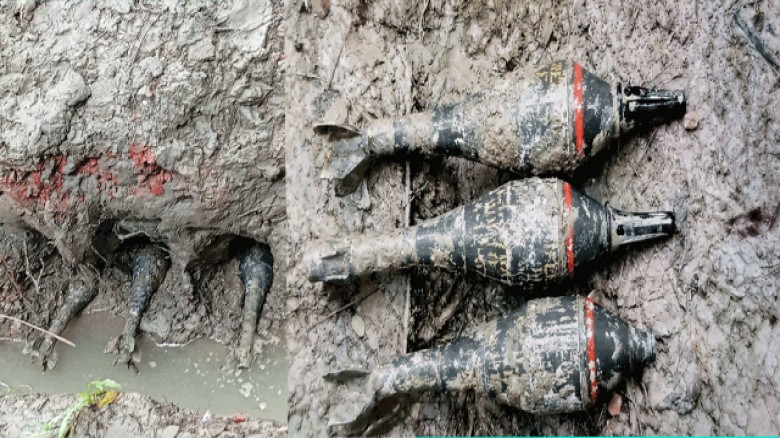 পানির লাইন খননকালে ৩টি রকেট সদৃশ বস্তু উদ্ধার!