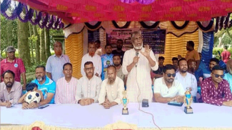 কাগজপুকুরে  বিবাহিত  ও অবিবাহিত ফুটবল খেলা অনুষ্ঠিত ২০২৬