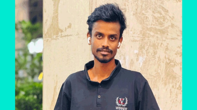 কনটেন্ট মেকিংয়ে নতুন উদ্ভাবন, সোশ্যাল মিডিয়ায় আলোড়ন তুলছেন তাড়াশের তরুণ   রোহান শেখ