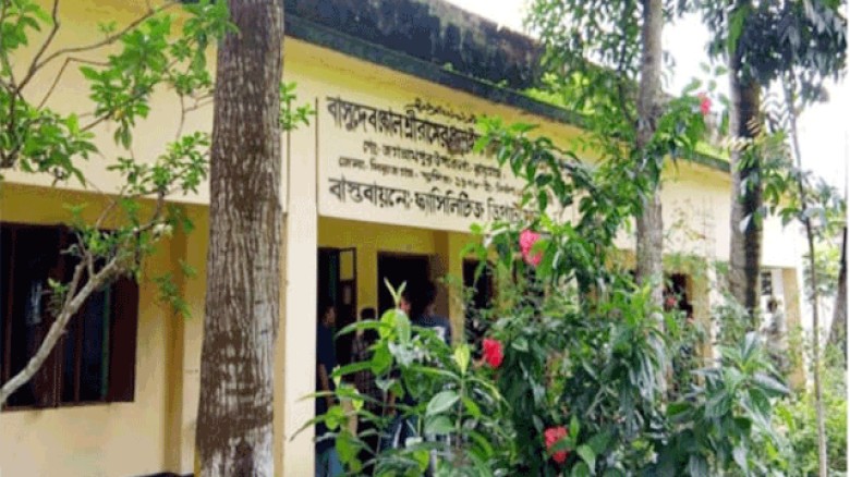 সিরাজগঞ্জের রায়গঞ্জে ৮ প্রতিষ্ঠানে এসএসসিতে পাস করেনি কোনো শিক্ষার্থী