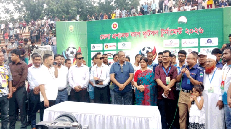 সাতক্ষীরায় ডিসি কাপ ফুটবলের চ্যাম্পিয়ন আশাশুনি