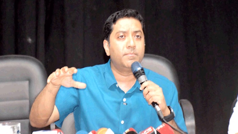 দিনাজপুরে প্রধান শিক্ষকদের সাথে প্রাথমিক ও গণশিক্ষা প্রতিমন্ত্রীর মতবিনিময়: জোর শিক্ষার মানোন্নয়নে