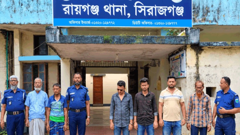 রায়গঞ্জে পৃথক অভিযানে ৬ মামলার আসামি গ্রেপ্তার